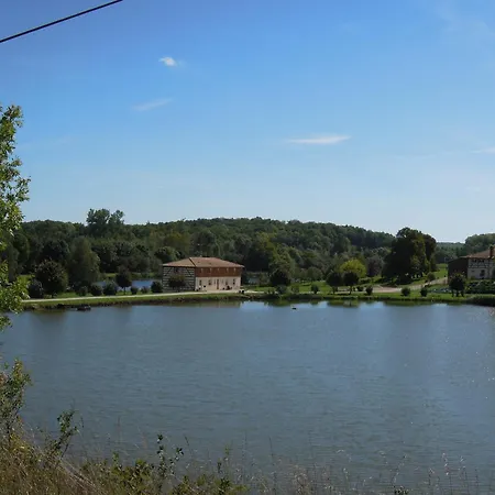 Holiday home Pavillon De Chasse - Aile Est *